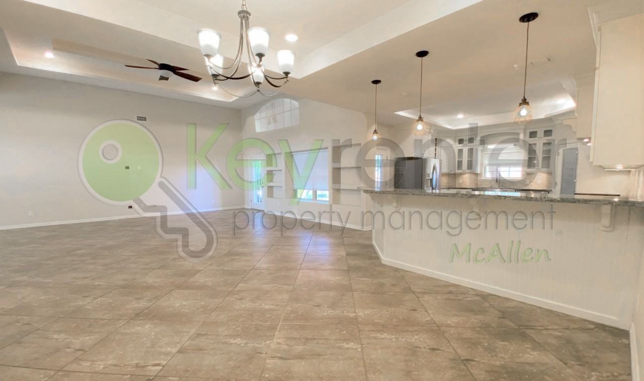 813 Robin Ann Cir - Photo 7 of 42