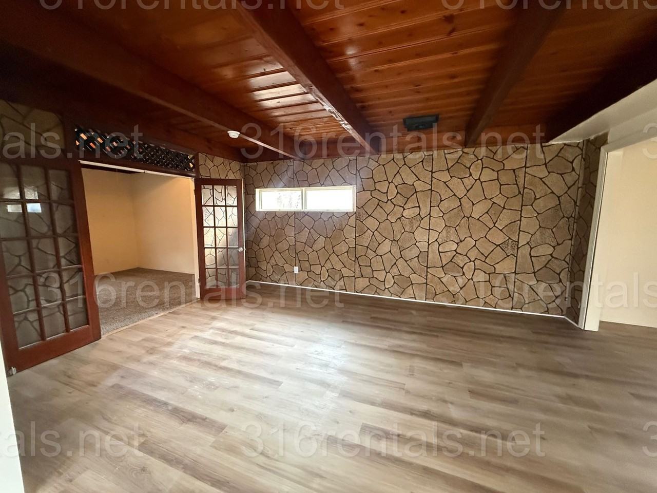 3111 E Glen Oaks Dr - Photo 7 of 14