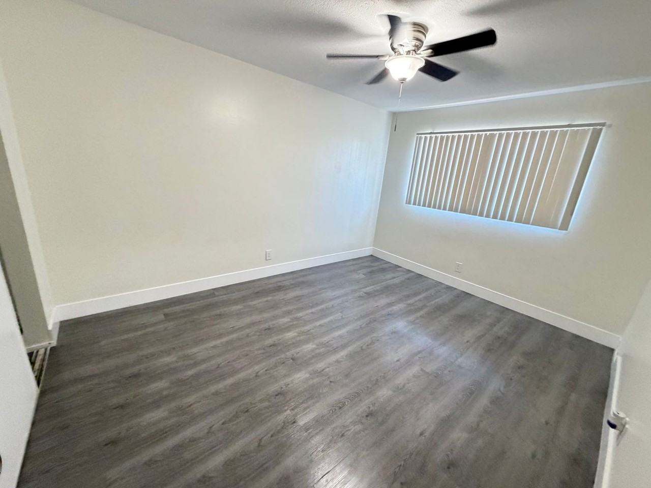 9351 Washburn Rd - Photo 4 of 6