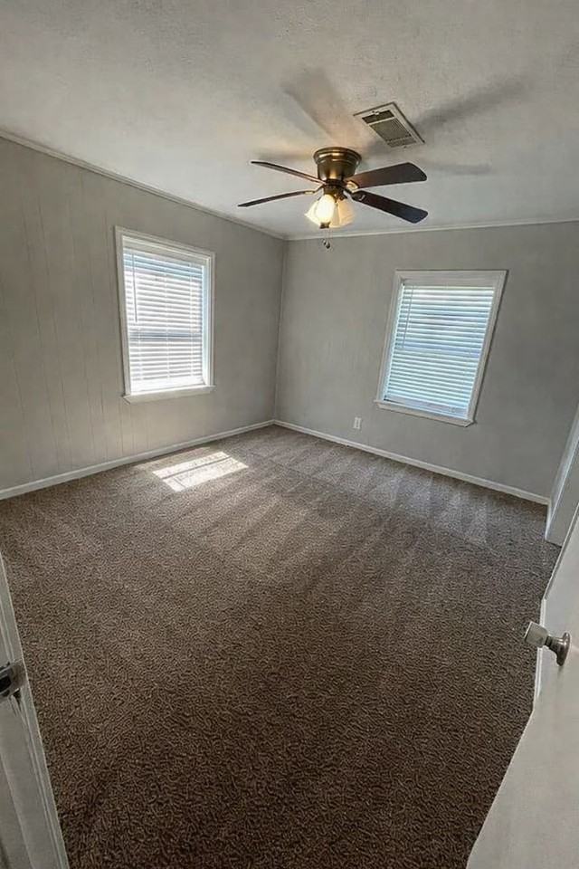 6352 Diamond Ave - Photo 5 of 10