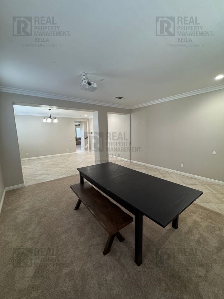 23322 Saratoga Springs Pl - Photo 5 of 50