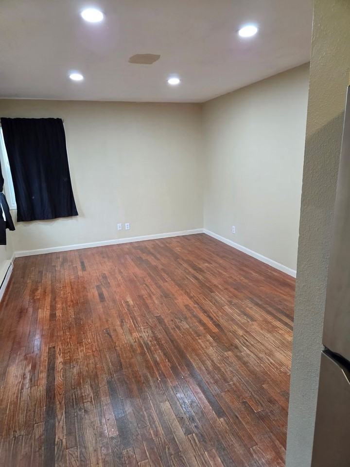 4847 Se 87th Ave - Photo 5 of 14