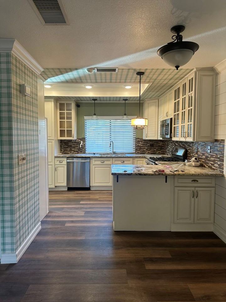 5818 Maybrook Cir - Photo 5 of 16