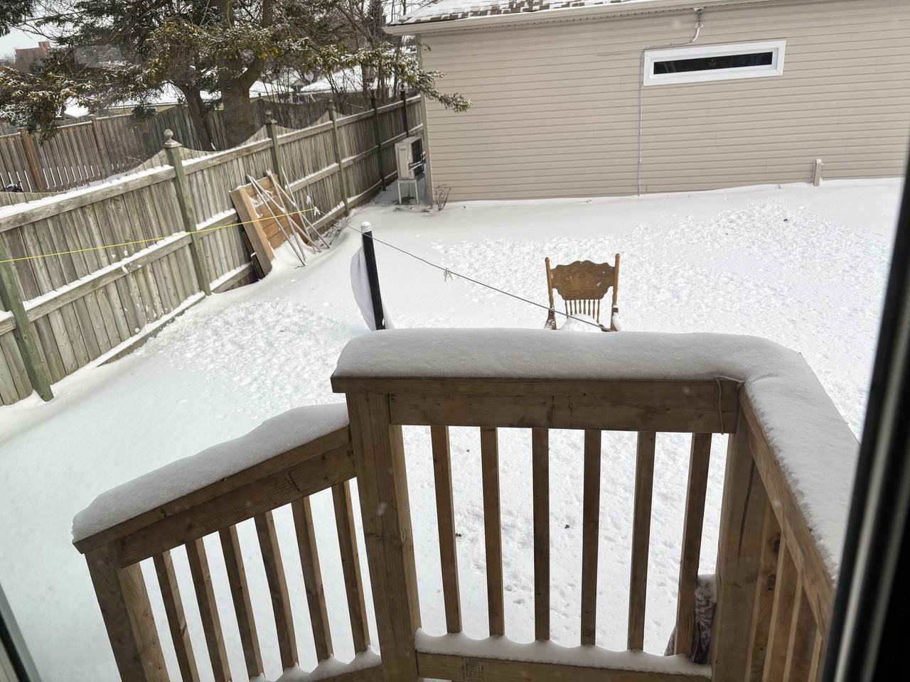 140 Byron Avenue - Photo 7 of 9