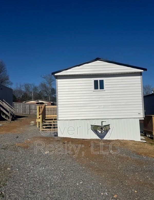 3000 Highways. #7 - Photo 2 of 11