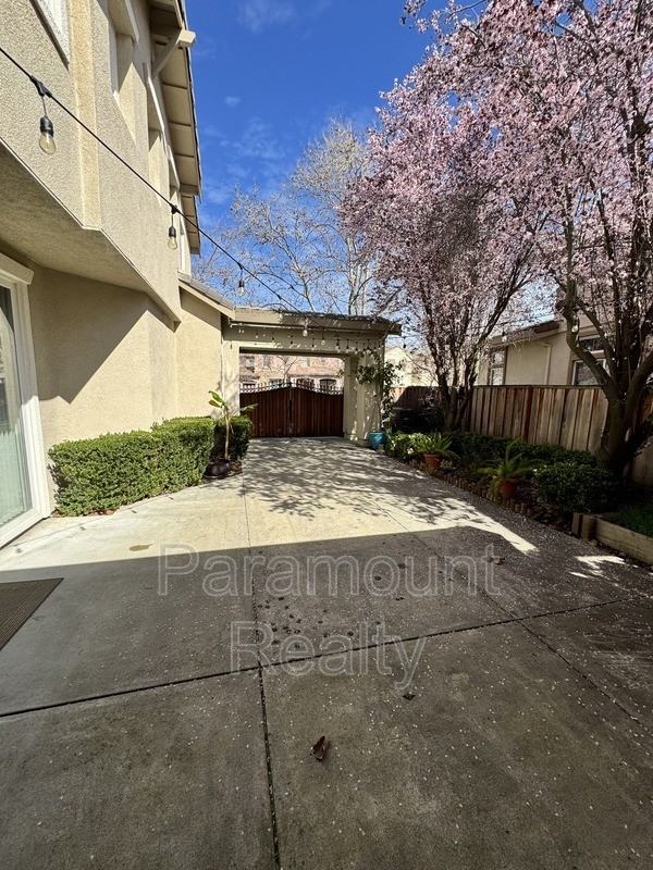 5608 N Dublin Ranch Dr - Photo 5 of 7