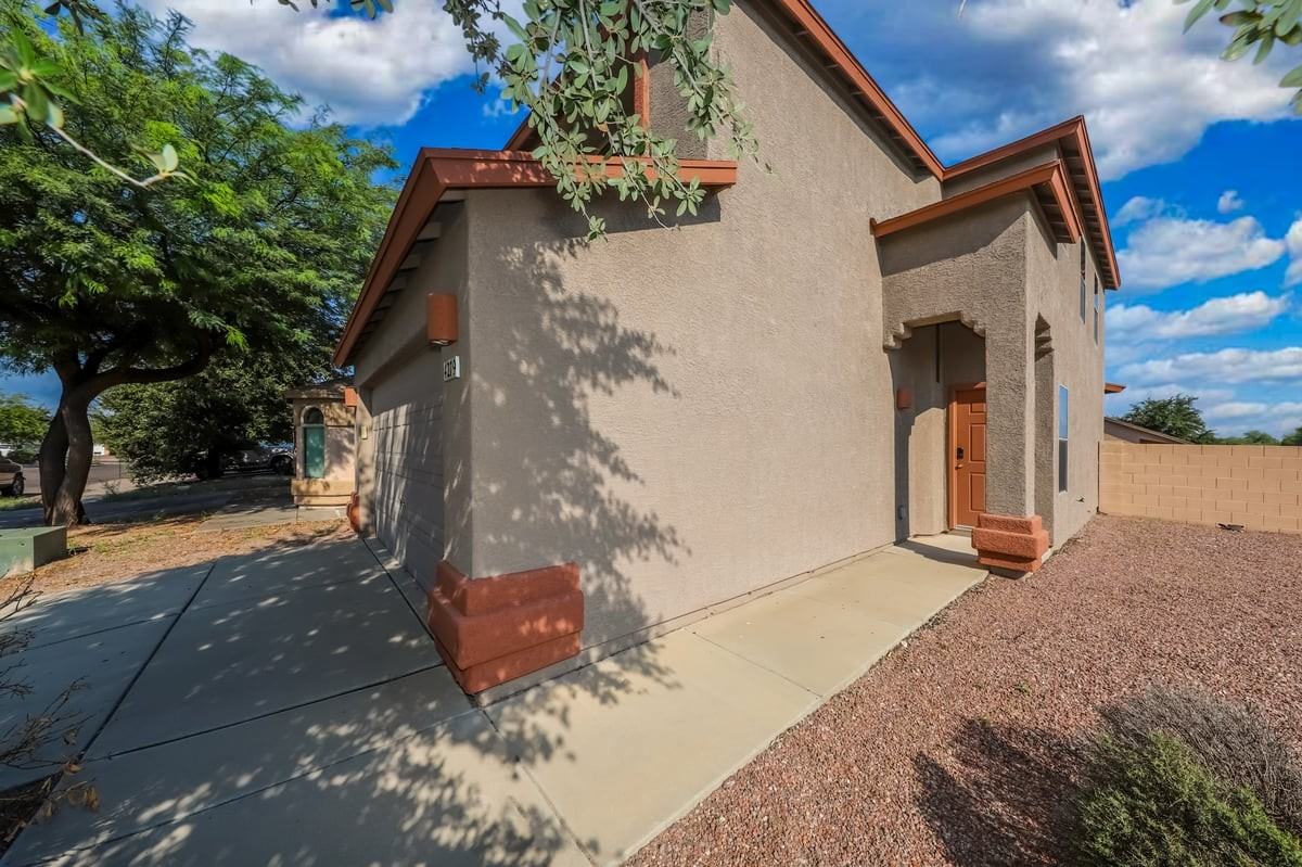 4279 E Ocotillo Desert Trl - Photo 3 of 26