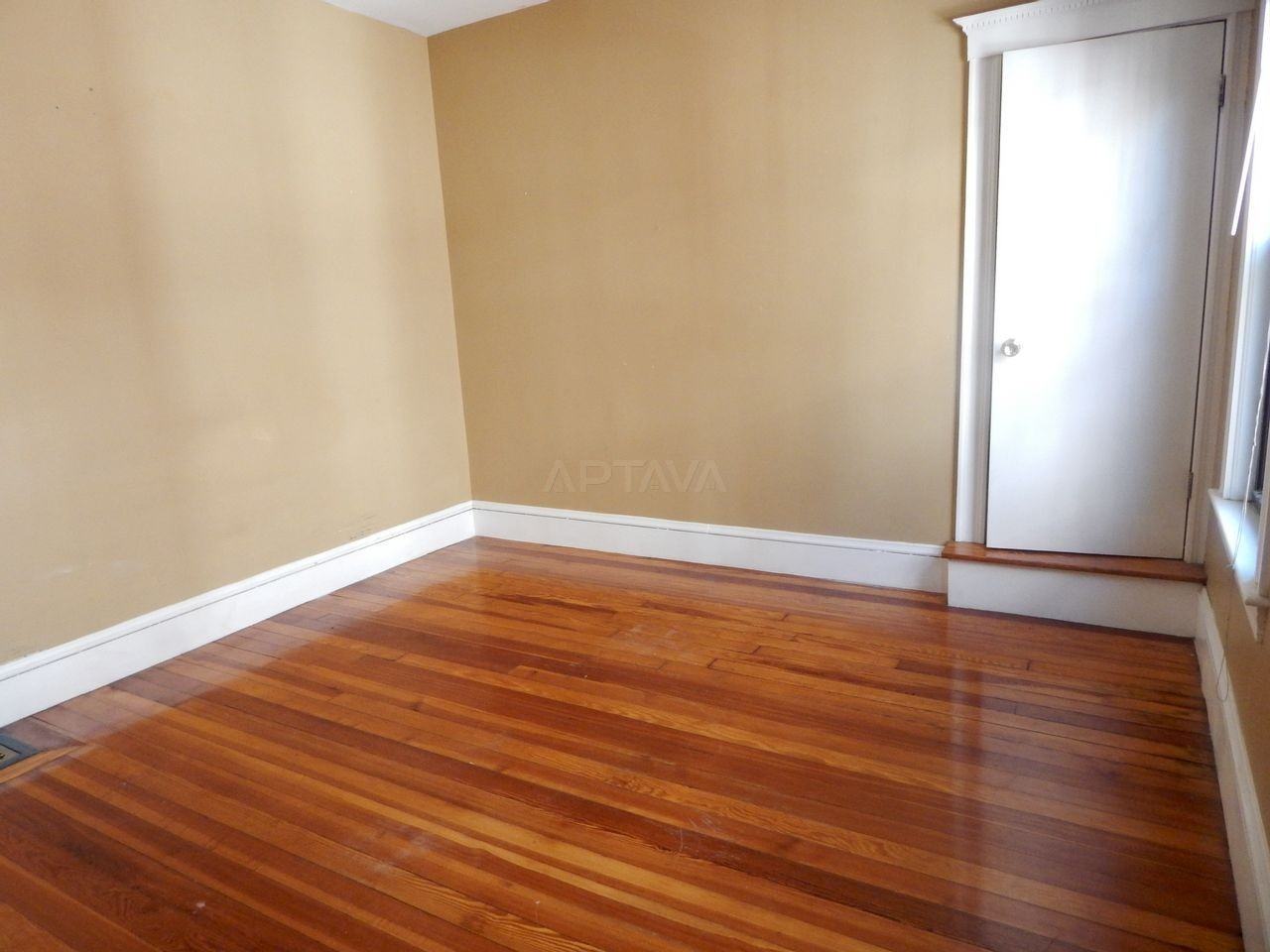 14 Walnut Rd #1 - Photo 4 of 8