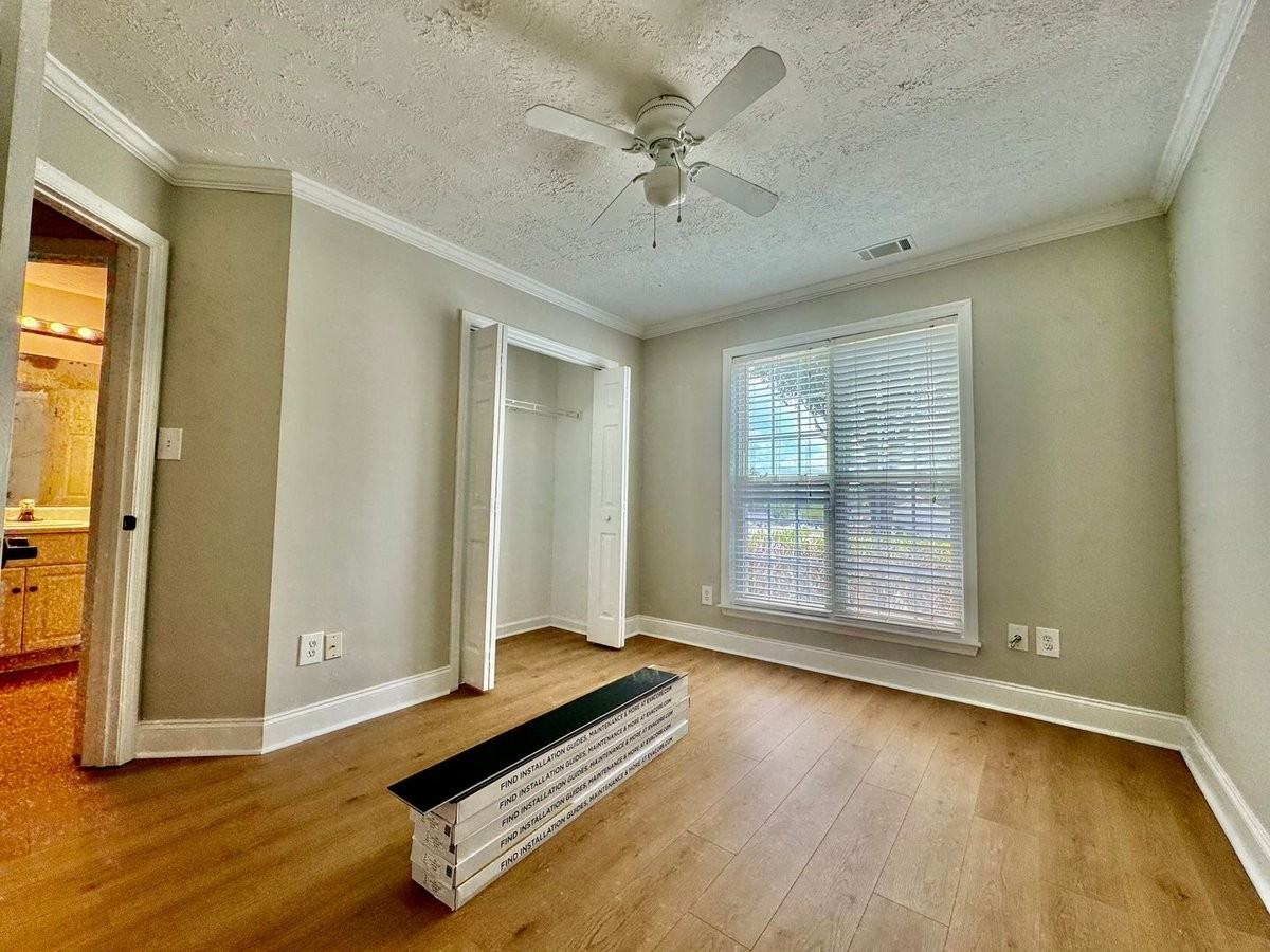 609 Clifden Ct - Photo 6 of 14