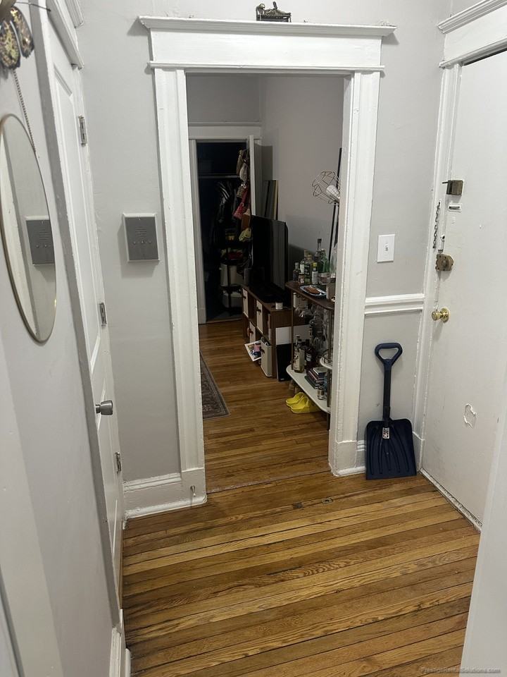 Woodstock Ave. & Kelton St #4 - Photo 4 of 13