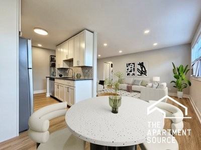 530 W Aldine Ave #303 - Photo 3 of 9