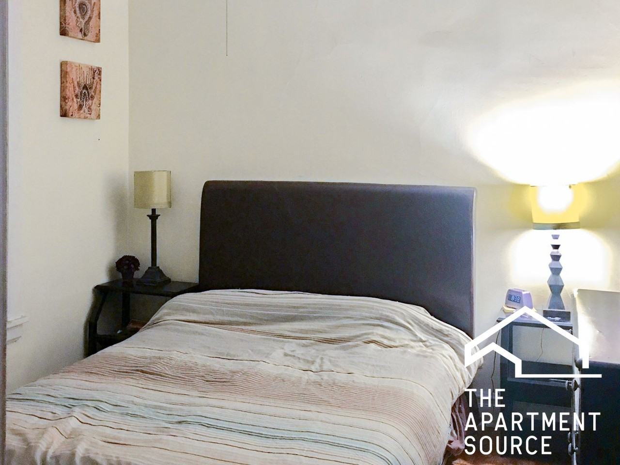 3823 N Lawndale Ave #1E - Photo 4 of 9