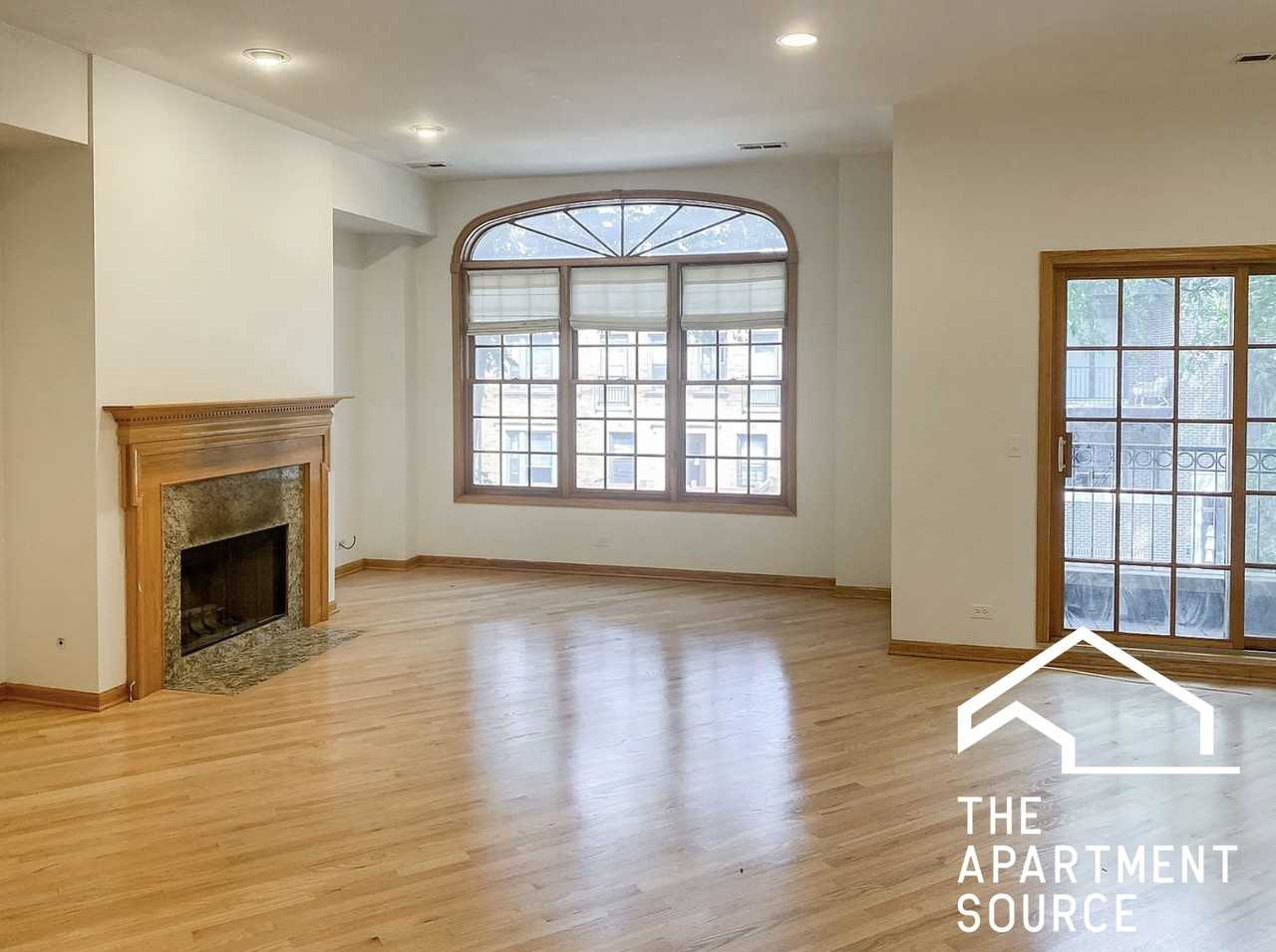 3338 N Sheffield Ave #3 - Photo 5 of 15