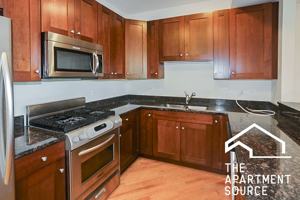 featured image of 3829 N Southport Ave #2