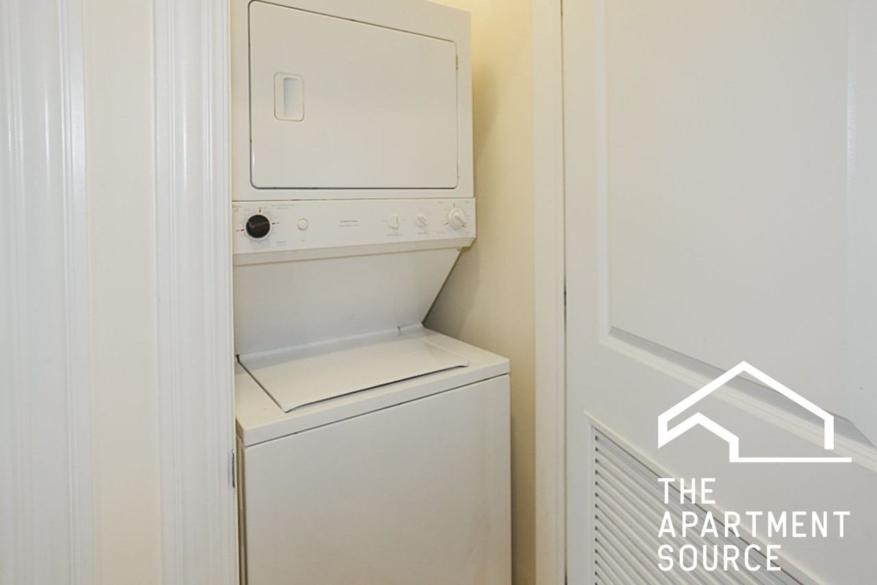 3829 N Southport Ave #2 - Photo 7 of 14