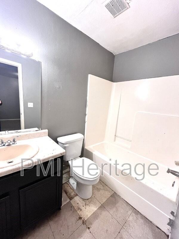 809 E Huntsville Ave #104 - Photo 6 of 6