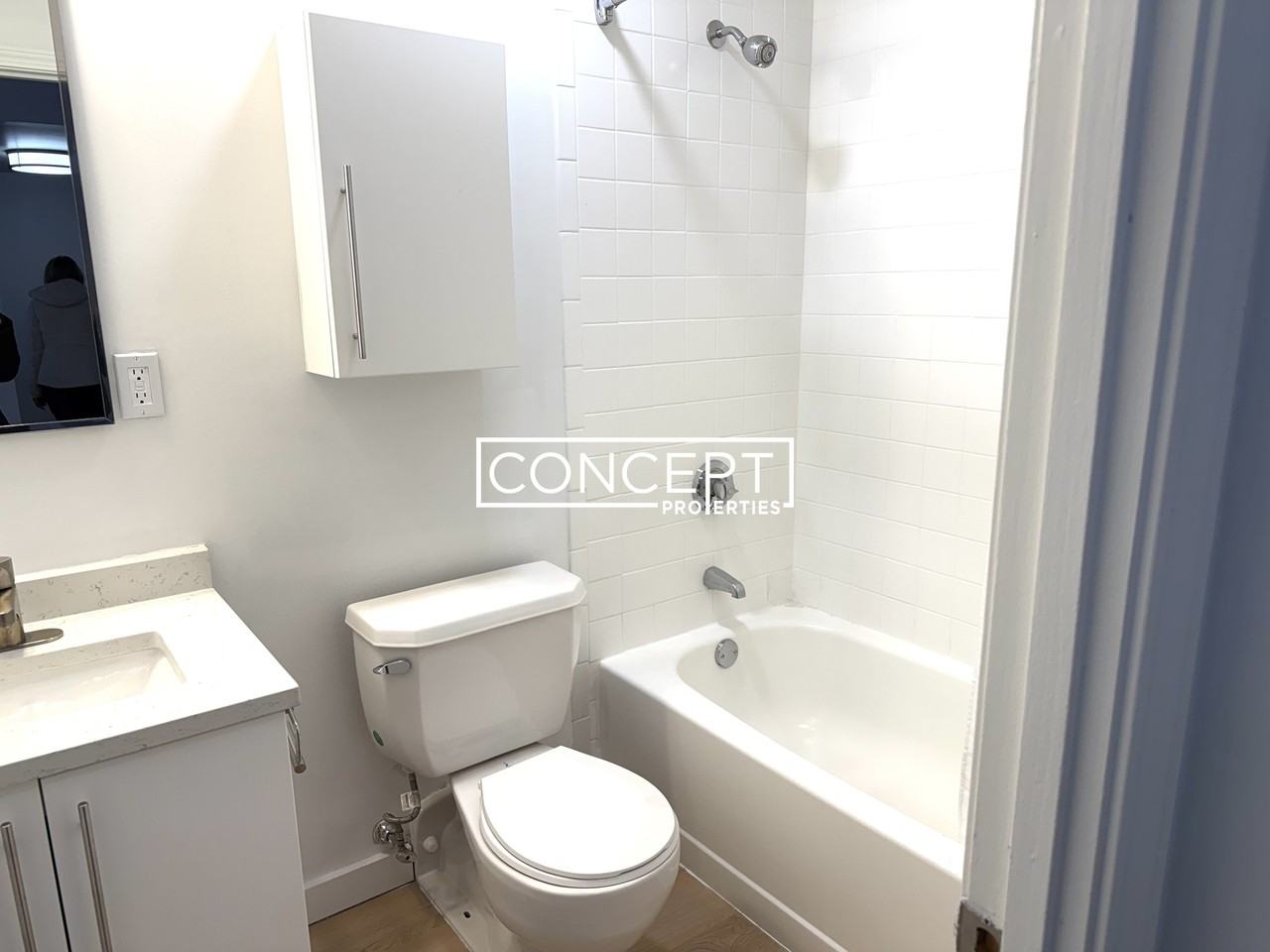 1200 Adams St #221 - Photo 5 of 6