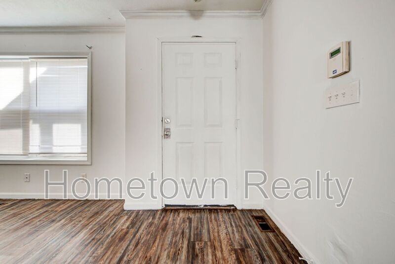 2701 S Phillips Ave - Photo 5 of 36