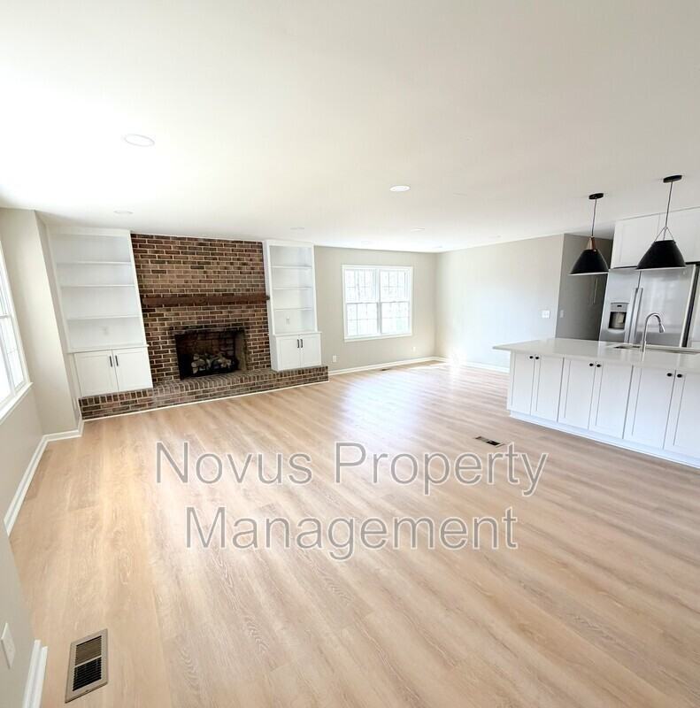 110 Walker Woods Dr - Photo 4 of 21