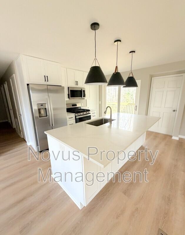 110 Walker Woods Dr - Photo 6 of 21