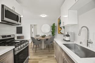 1352 W 36th St #2 - Photo 1 of 1