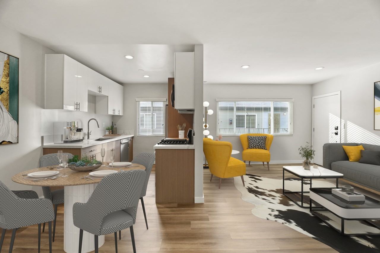 1352 W 36th St #2 - Photo 5 of 30