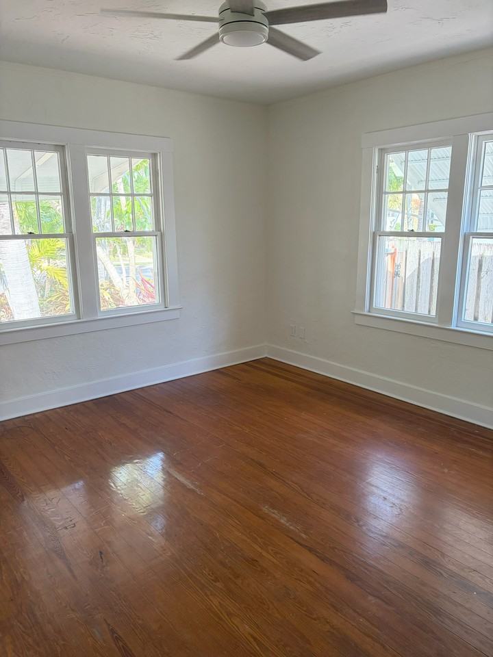 331 Princeton Dr #NA - Photo 2 of 15