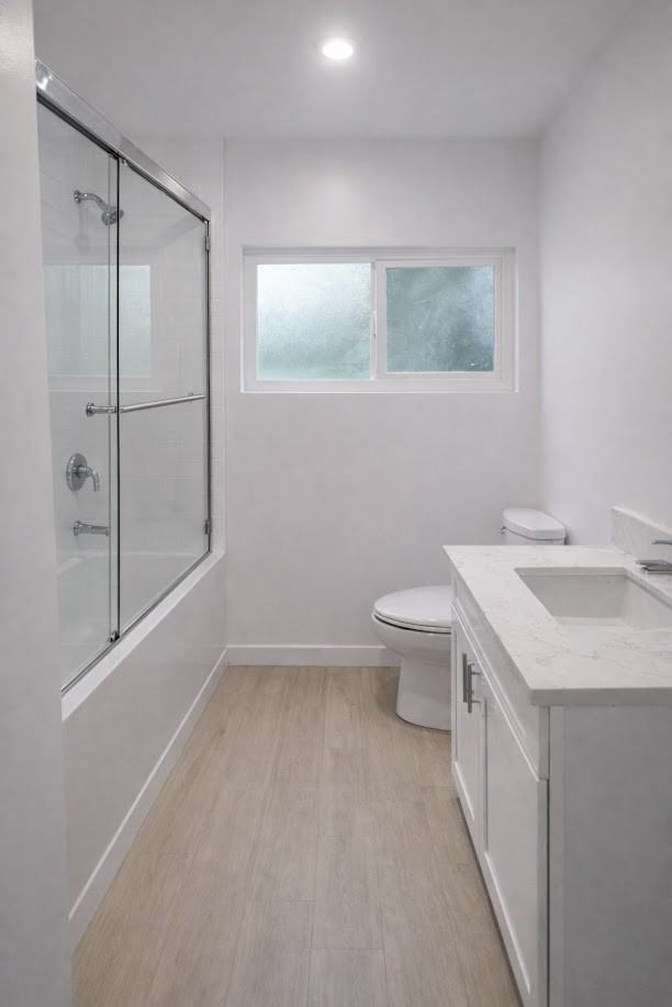 324 S Kenmore Ave #4 - Photo 2 of 3