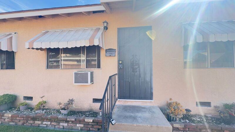 12114 Rosecrans Ave - Photo 2 of 12