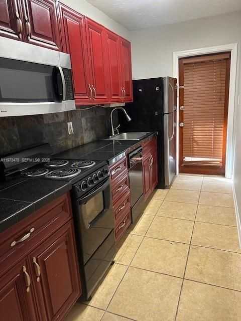 8300 Byron Ave ##4 - Photo 4 of 4