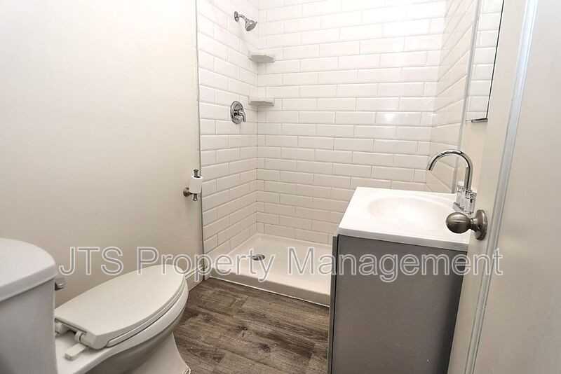 4702 65th St - Photo 6 of 50