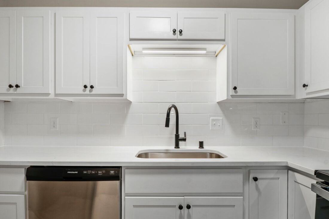 4930 Whitcomb Dr #4930-7 - Photo 2 of 14