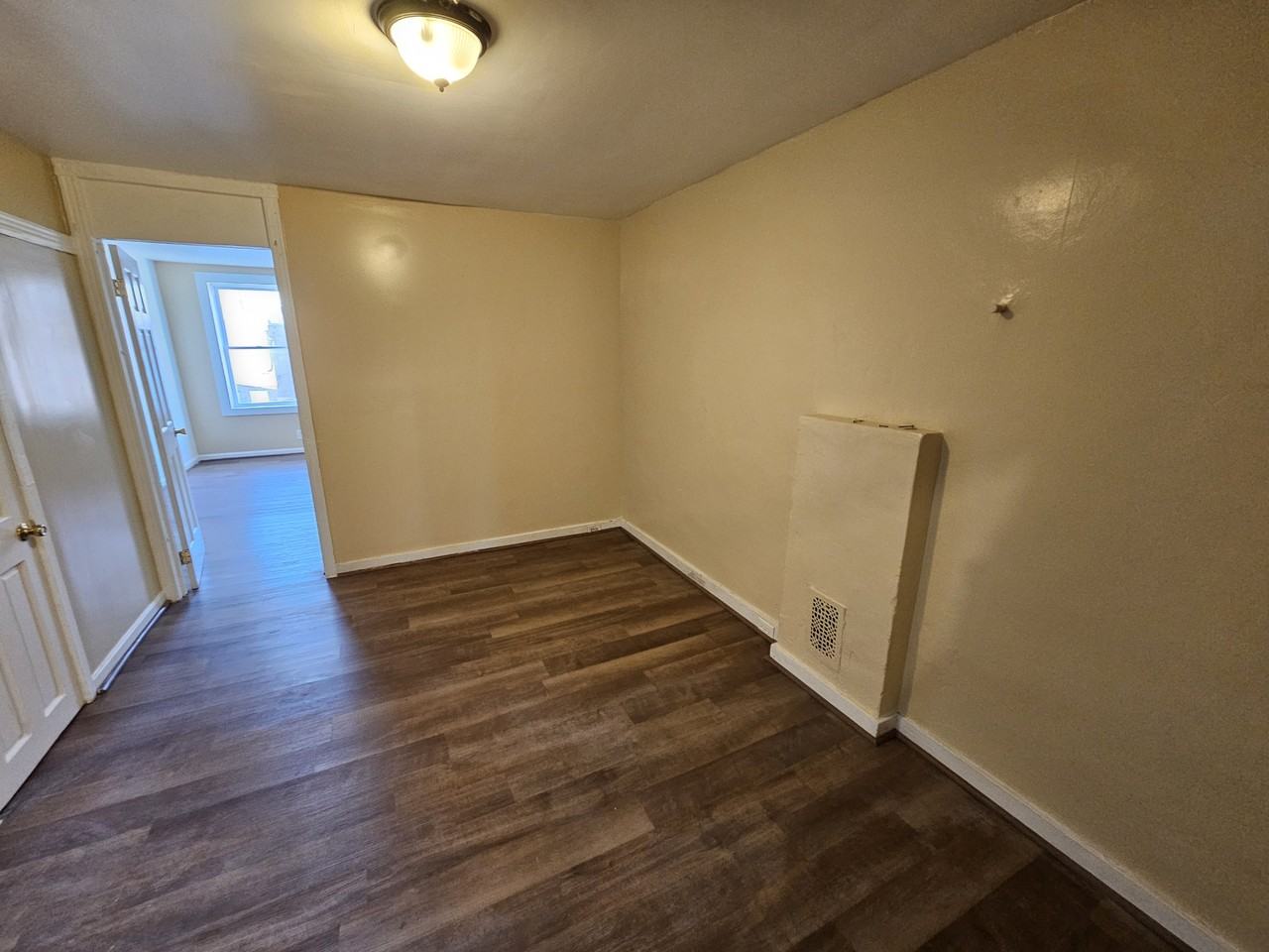 2225 Ashton St #TH - Photo 4 of 7