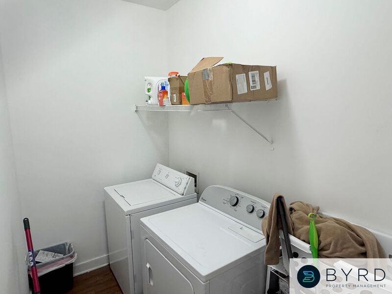 1705 Lakeview Ave - Photo 6 of 17