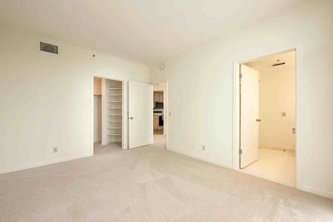 1 Baldwin Ave - Photo 3 of 5