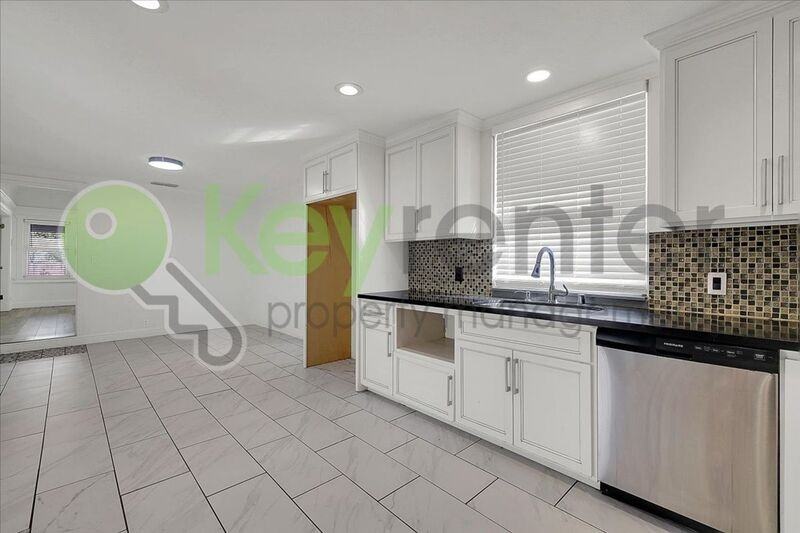 4404 Lantana Ave - Photo 7 of 33