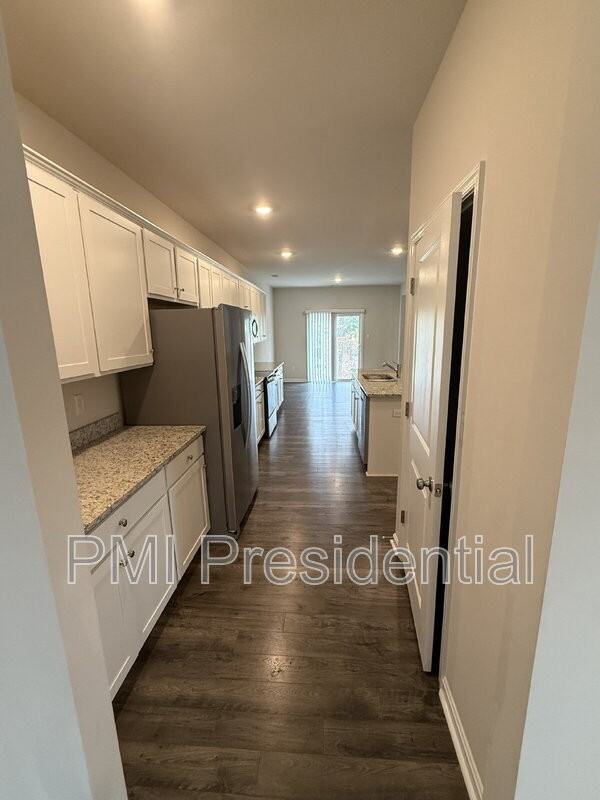 11075 Chappell Creek Cir - Photo 6 of 25