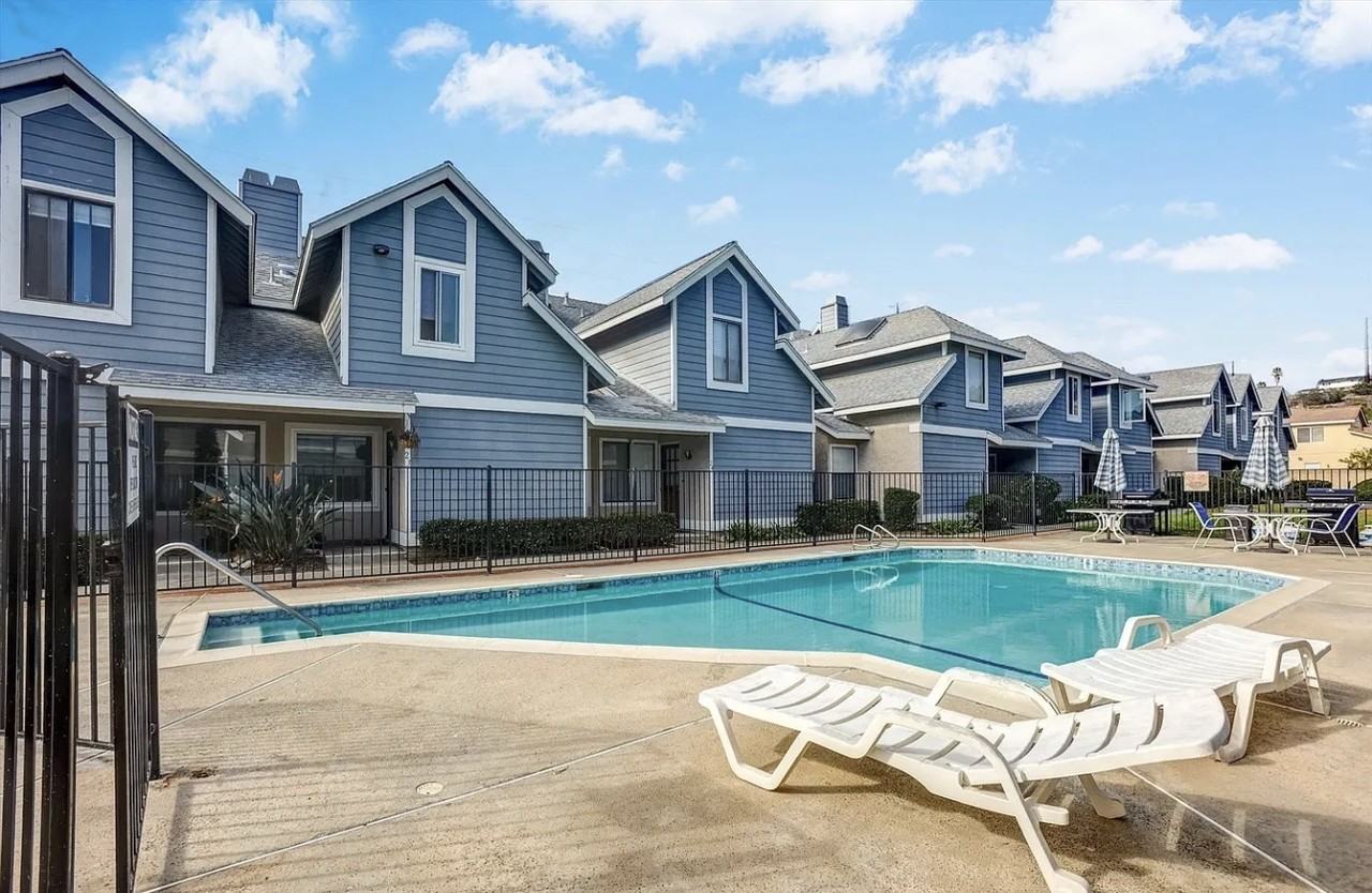 13230 Johannesberg Way - Photo 5 of 10