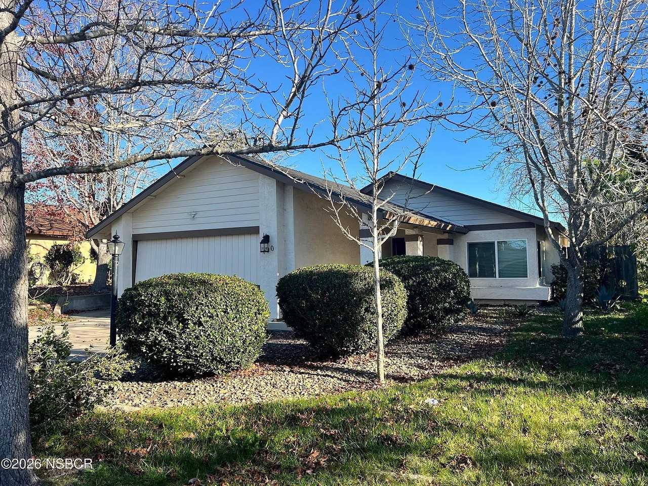 100 E Bennett St - Photo 2 of 14