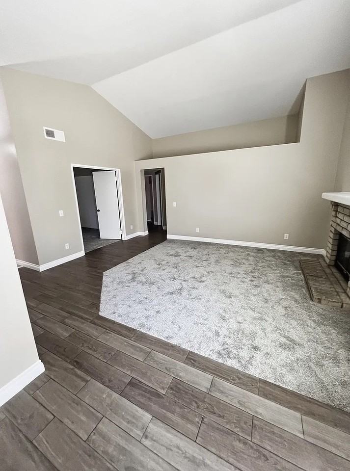 2579 Belmont Way - Photo 5 of 18