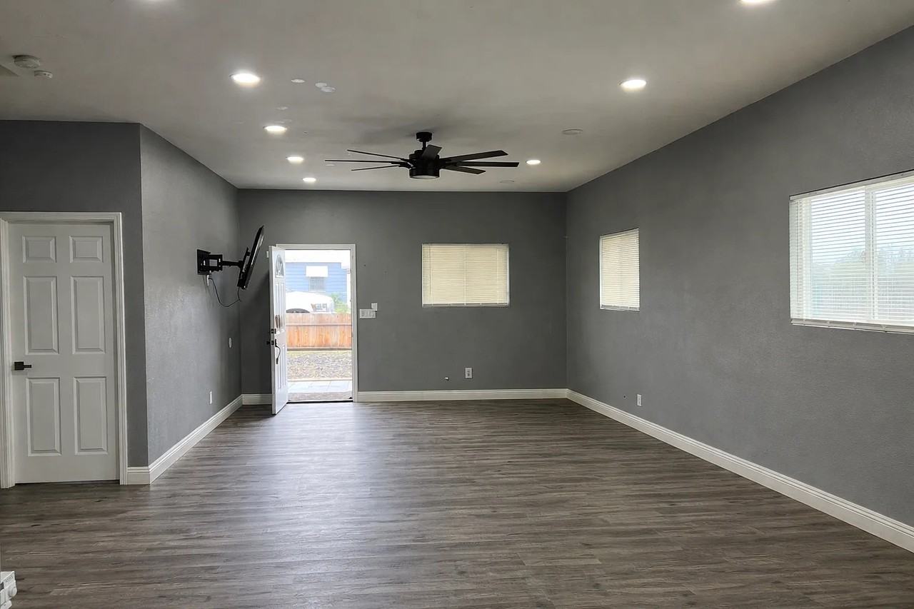 429 Ryder Way - Photo 3 of 12