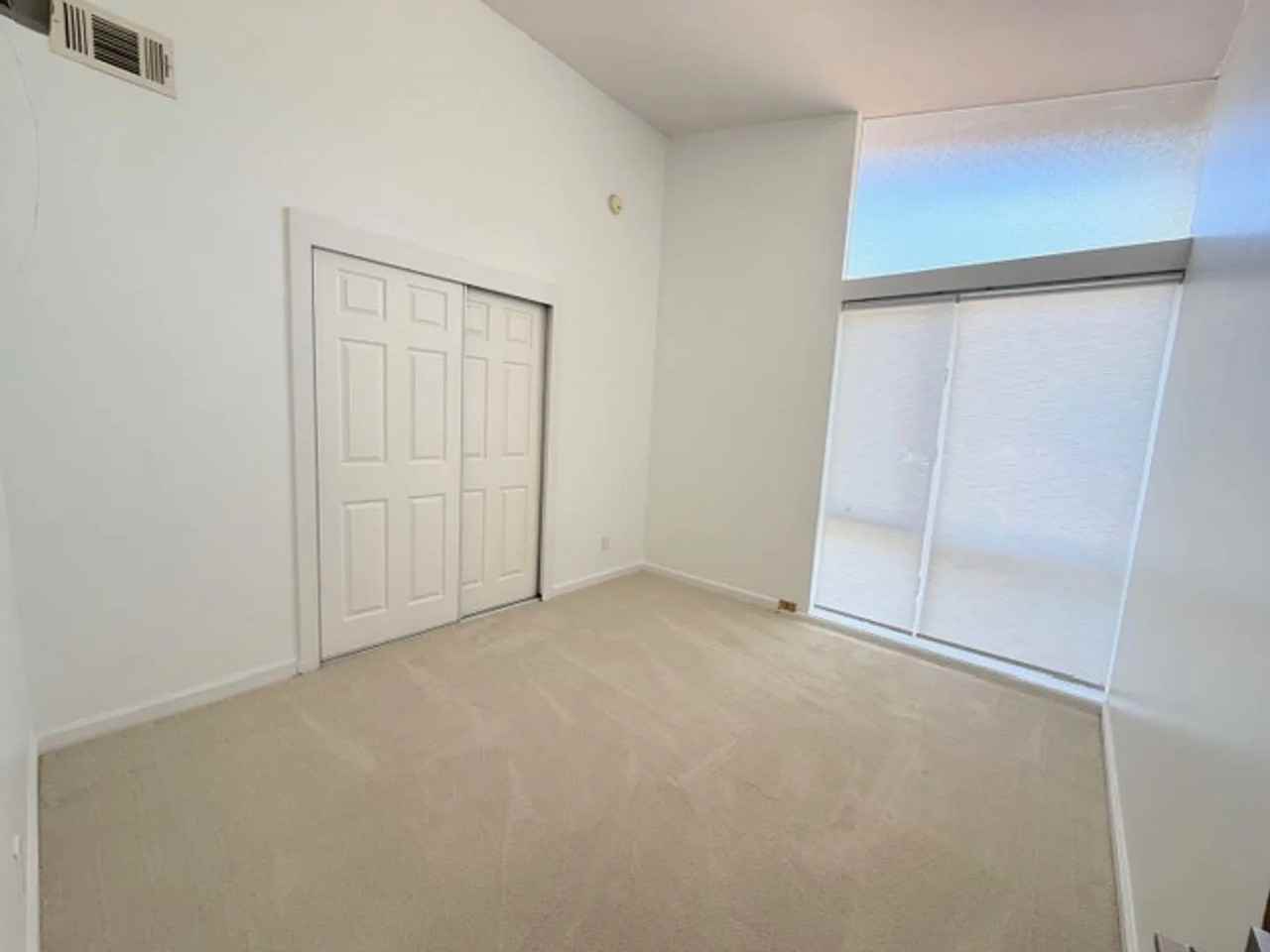 805 Margo St - Photo 7 of 11