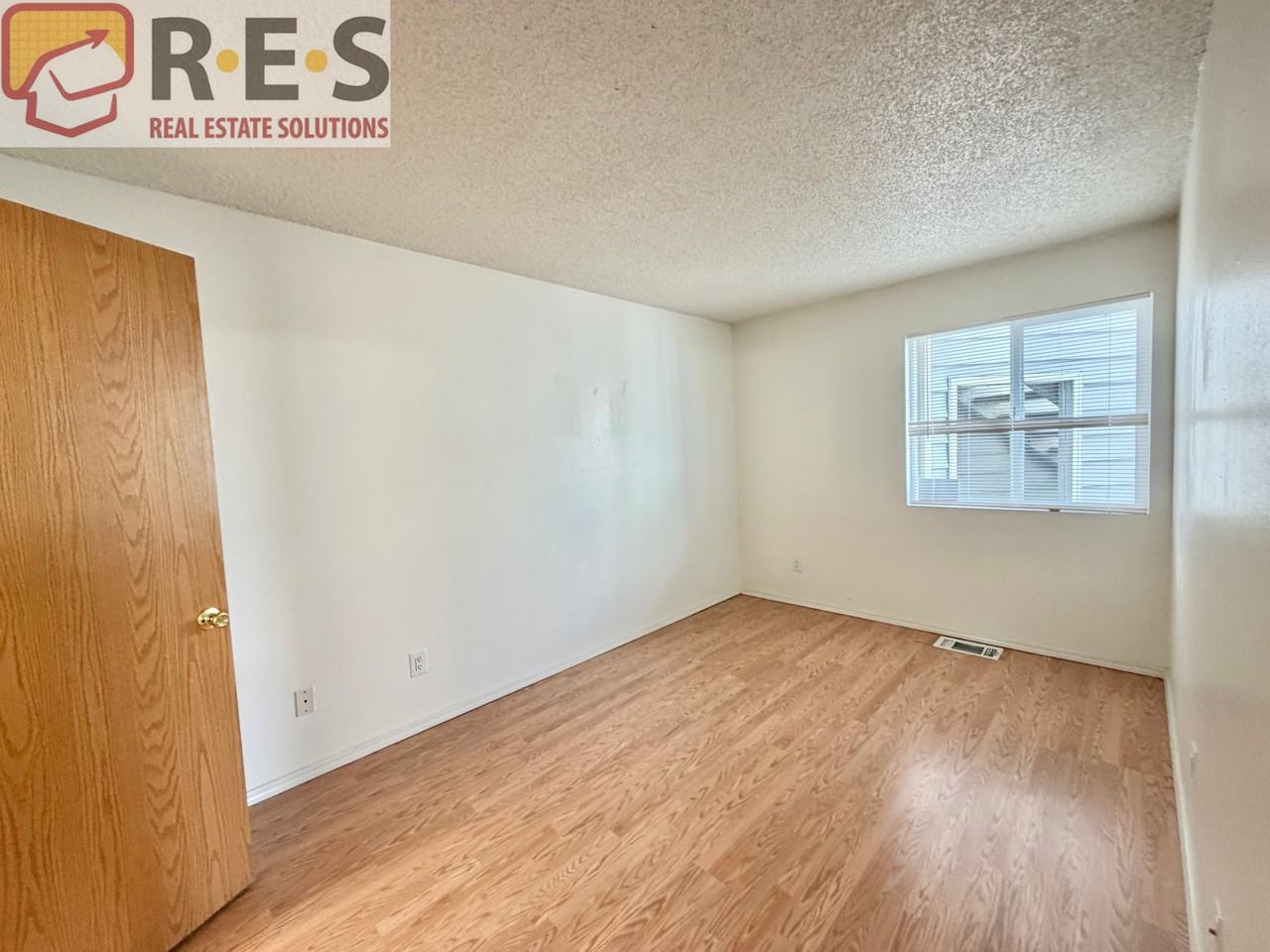 17090 E Ford Dr #104 - Photo 6 of 11