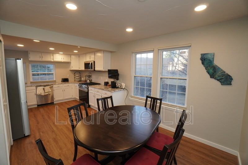 9163 Cactus Ct - Photo 7 of 31