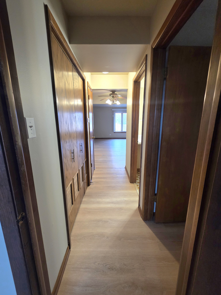 18019 Dixie Hwy - Photo 6 of 16