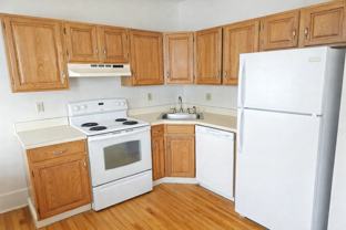 178 Lincoln St - Photo 1 of 1