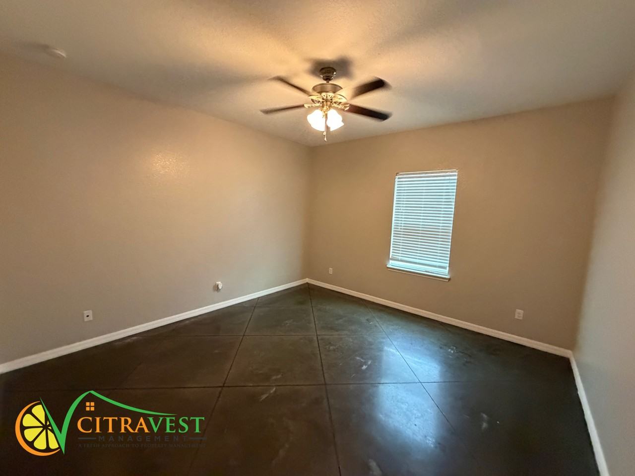 3164 Whispering Trails Ave - Photo 4 of 10