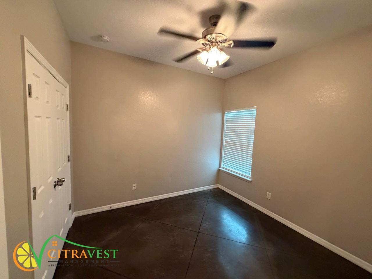 3164 Whispering Trails Ave - Photo 7 of 10