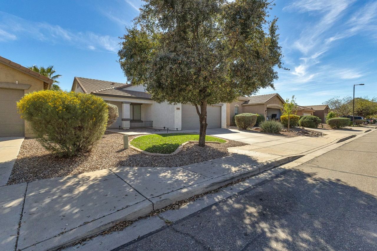 2993 W Dancer Ln - Photo 2 of 14