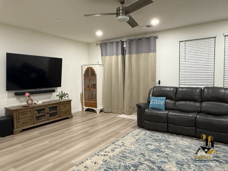 160 Hermosa Ct - Photo 4 of 18